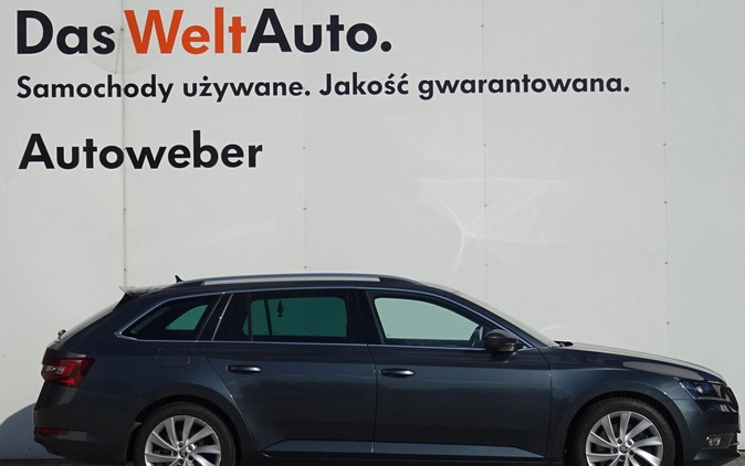 Skoda Superb cena 124900 przebieg: 106115, rok produkcji 2019 z Prabuty małe 254